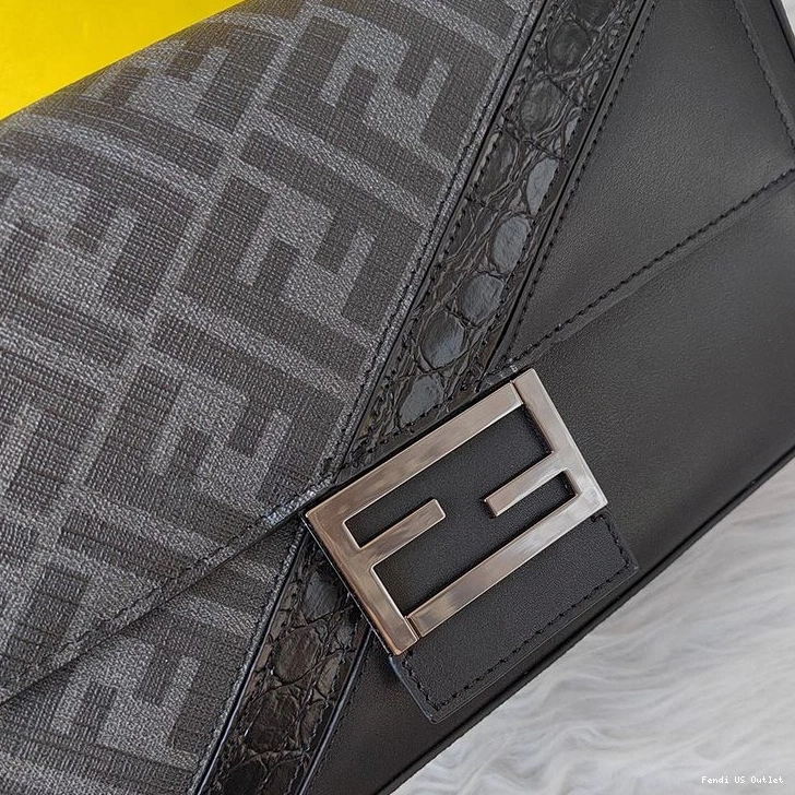 Vintage HOT FF Baguette Bag In Fabric Motif Fendi Medium Black 0823